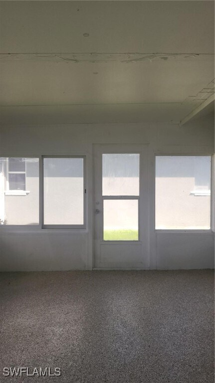 Building Photo - 831 106th Ave N