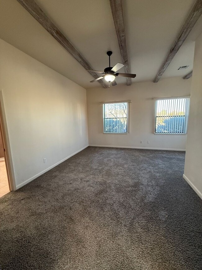 Building Photo - 1903 Coyote Ridge Dr