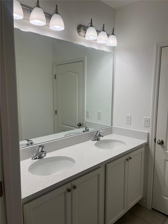 Building Photo - 2716 Bolzano Dr