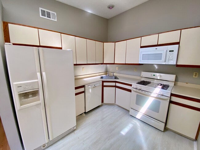 Building Photo - 177 Rachel Ct