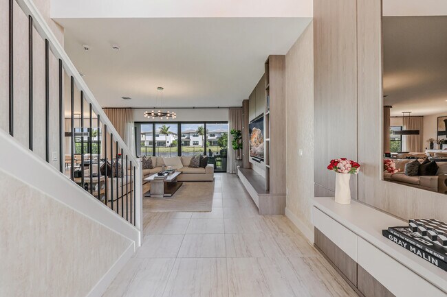 Building Photo - 8283 Royal County Down Rd