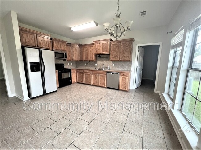 Building Photo - 40320 Creekway Cove Ct