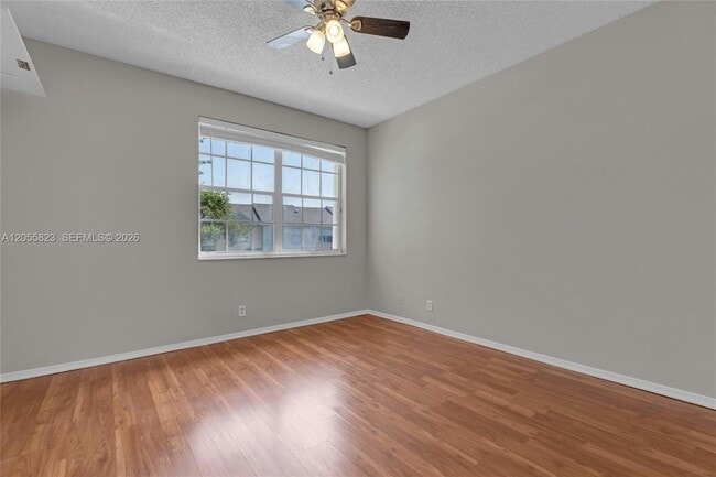 Building Photo - 16640 Hemingway Dr