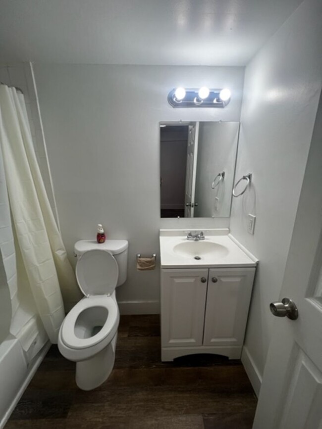 Interior Photo - Pacific Ocean Partners LLC
