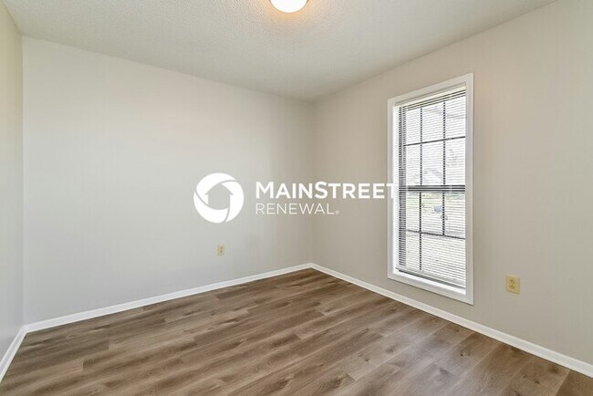 Building Photo - 3 Bedroom Pet-Friendly Home in Millington, TN with Main Street Renewal