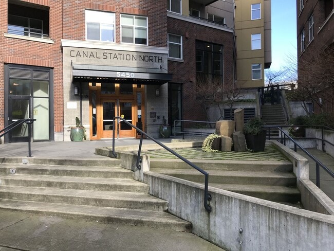 Building Photo - 5450 Leary Ave NW