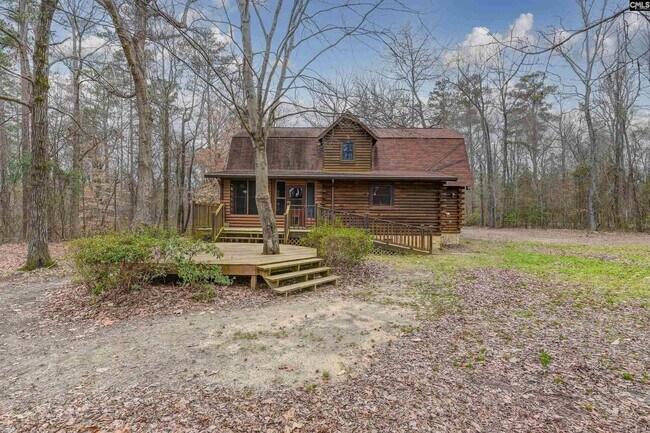 Building Photo - 150 Laura Ln