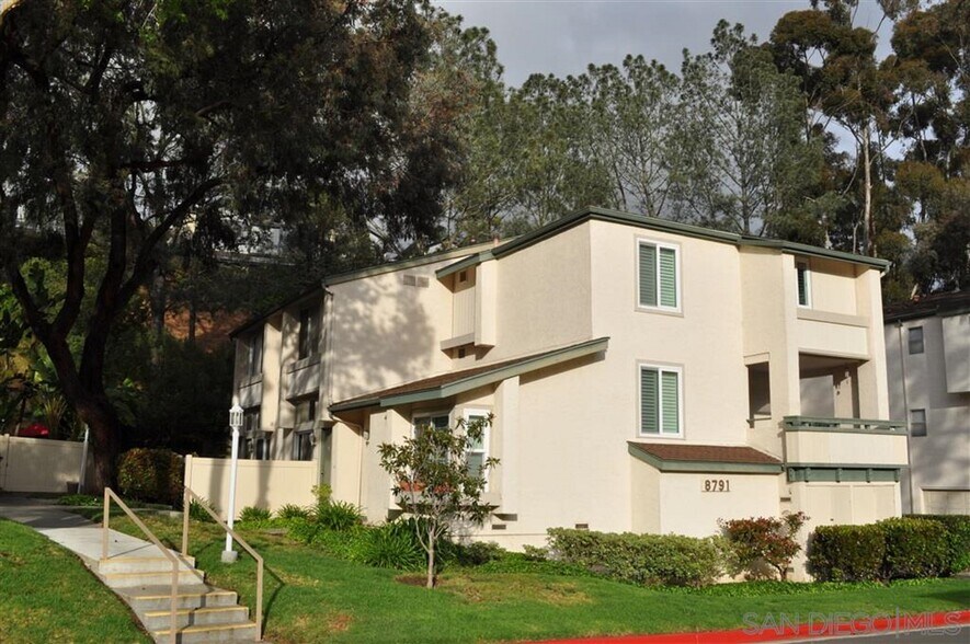 Building Photo - 8791 Gilman Dr