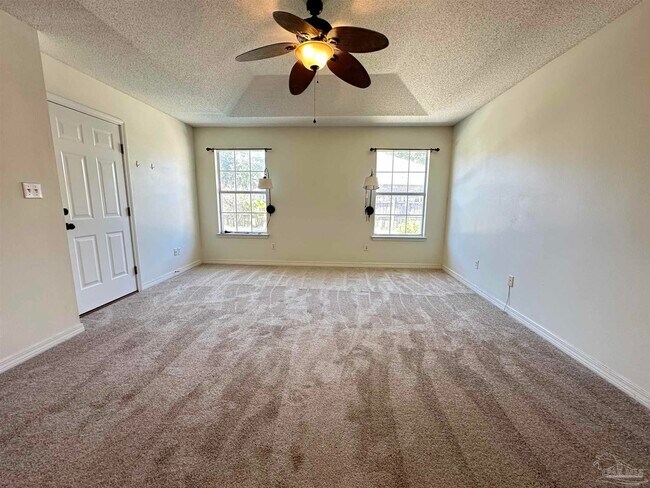 Building Photo - 8096 Castle Pointe Way