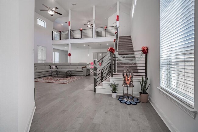 Building Photo - 3049 Sage Ranch Dr