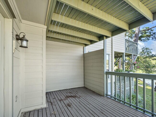 Building Photo - 258 Kidd St