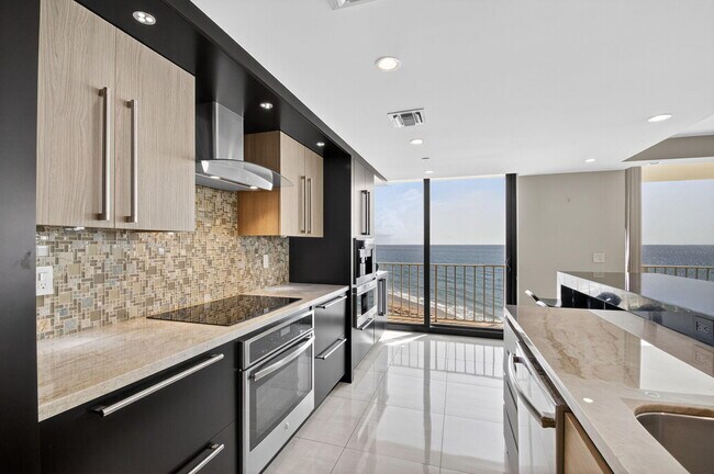 Building Photo - 3400 S Ocean Blvd