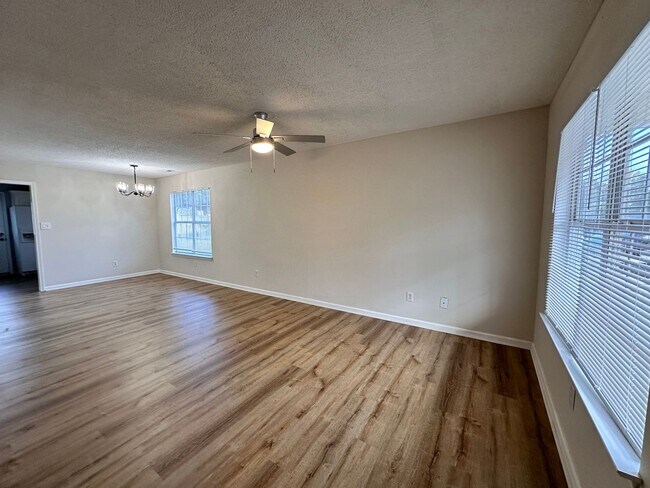 Building Photo - Exclusively Offered by Muse Realty, LLC