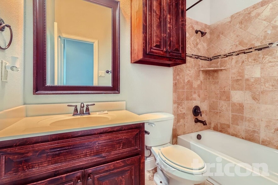 Building Photo - 3016 Rocking Hills Trail