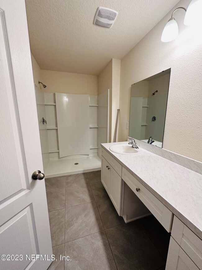 Building Photo - 49 Blue Hvn Rd