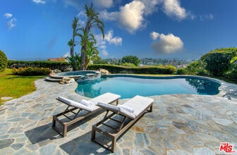 Building Photo - 7526 Wiscasset Dr