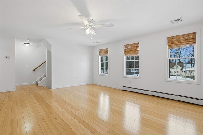 Building Photo - 55 Arrowwood Dr