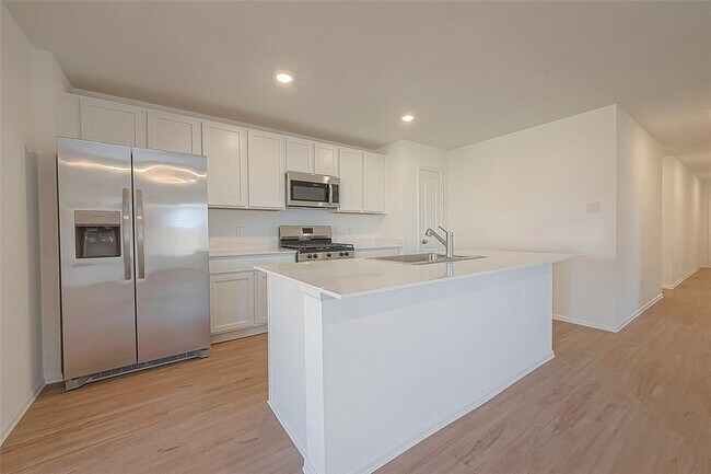 Building Photo - 5107 Sunvalley Bend Dr