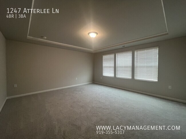 Building Photo - 1247 Atterlee Ln