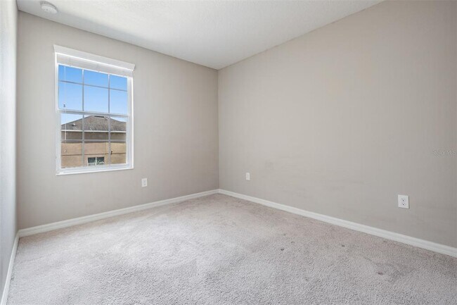 Building Photo - 7012 Holly Heath Dr