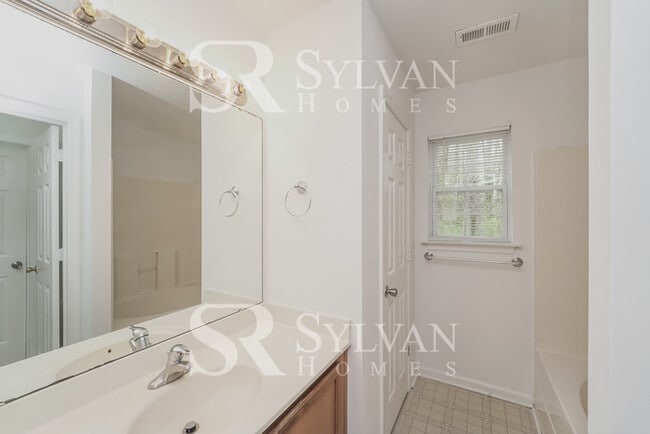 Building Photo - The Lifestyle You Deserve.