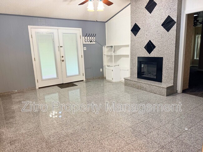Building Photo - 1226 Linkwood Ln