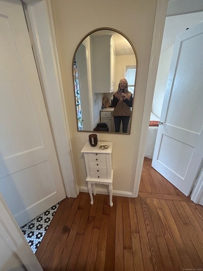 Building Photo - 53 Cooper Ave