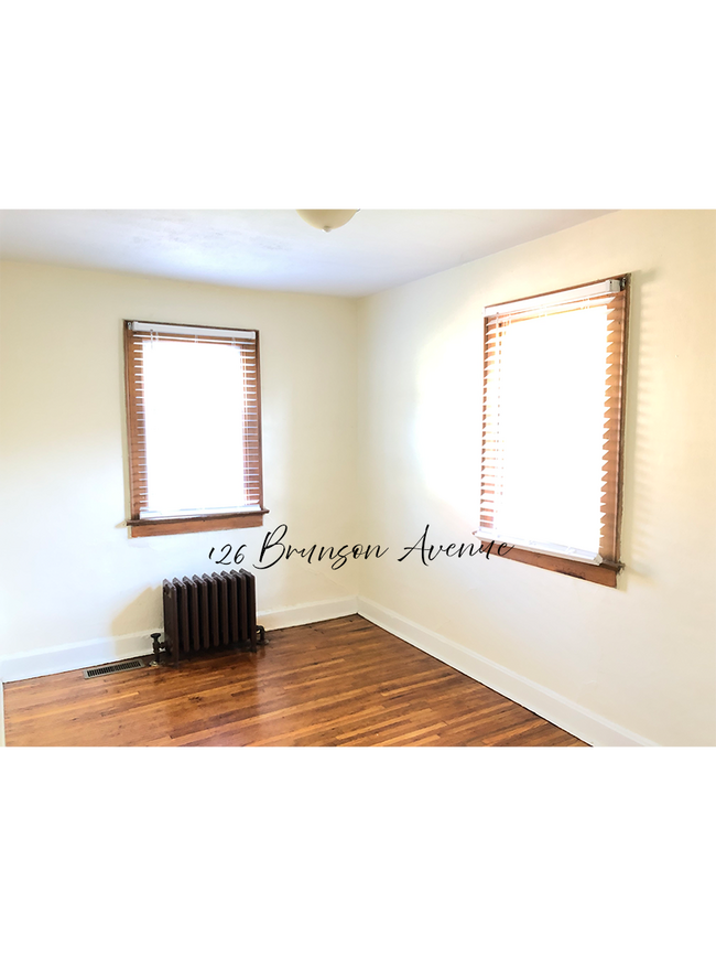 Building Photo - 126 Brunson Ave