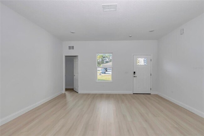 Building Photo - 13257 SW 73rd Ave Rd