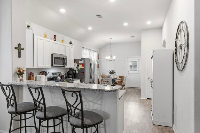 Building Photo - 14228 Sedona Rdg Dr