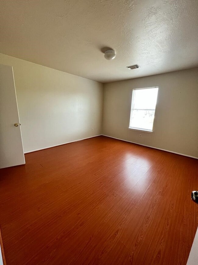 Building Photo - 3302 Coldwater Canyon Ln