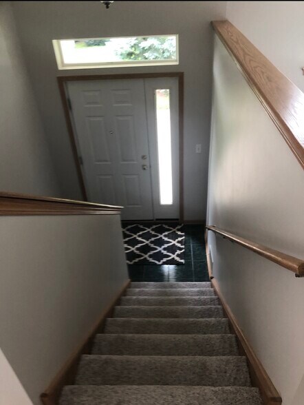 Front door - 9406 Huber Ct