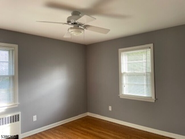 Building Photo - 429 Colwell Ct