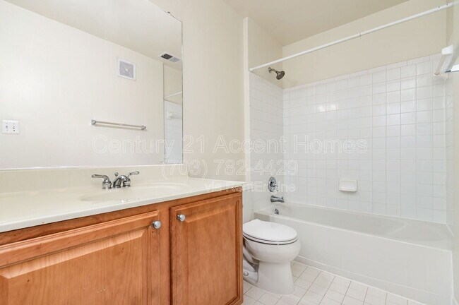 Building Photo - 8932 Milford Haven Ct