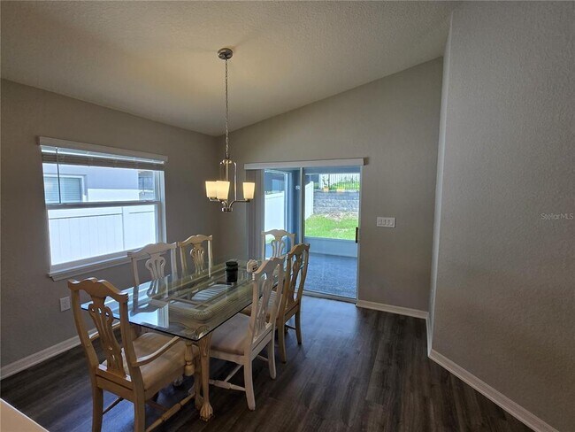 Building Photo - 1352 Mountain Flower Ln