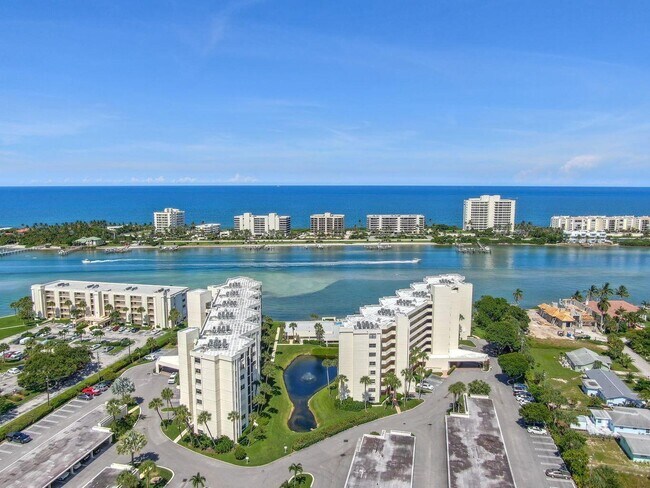 Building Photo - 19800 Sandpointe Bay Dr