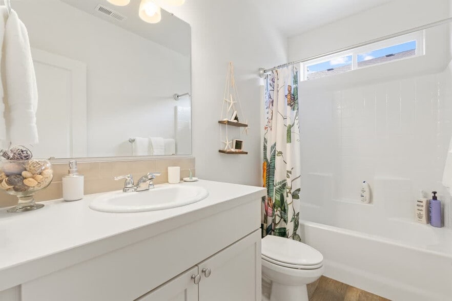 Building Photo - 3806 Winged Dove St