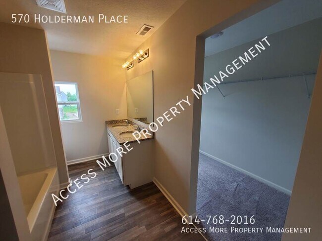 Building Photo - TERRIFIC FOUR BEDROOM 3 BATH HOME  - NEW L...