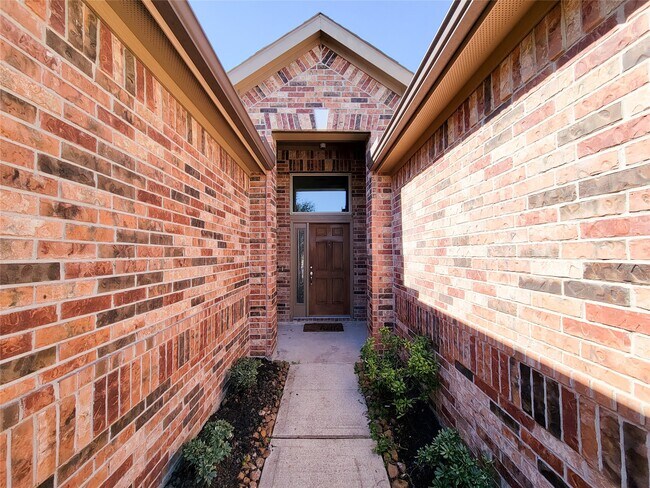 Building Photo - 3007 Meadow Prairie St
