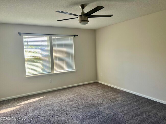 Building Photo - 9497 Scaup Way