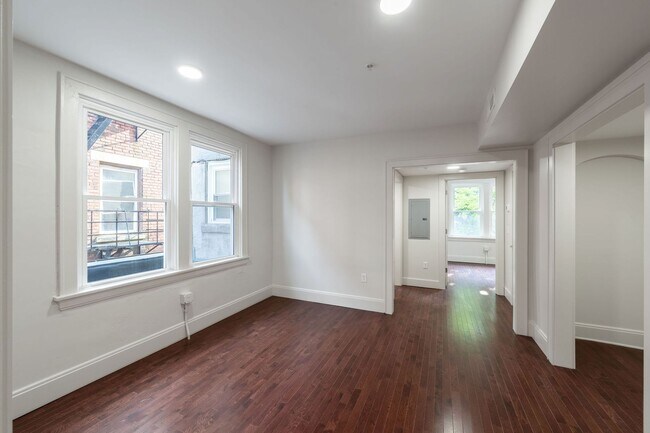 Building Photo - Coming Soon: Newly renovated 2BR Apartment...