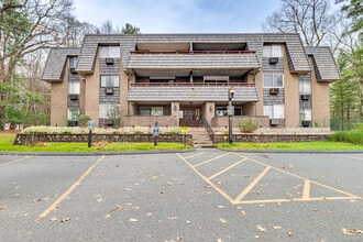 Building Photo - 38 Rambling Brook Ln