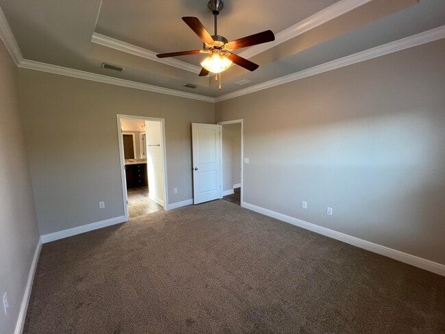 Building Photo - 95 Mary Ellen Way