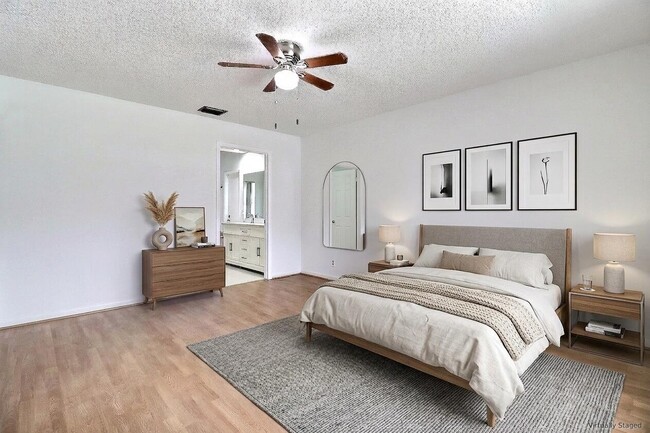 Building Photo - 9401 Aegean Dr