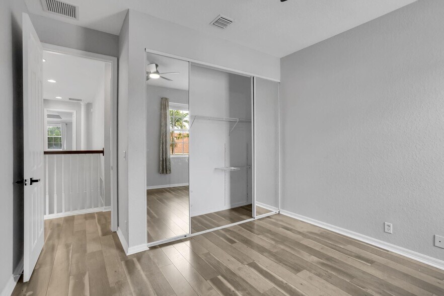 Building Photo - 47 Lancaster Rd