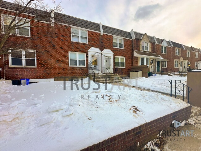 Building Photo - 5335 Cottage St