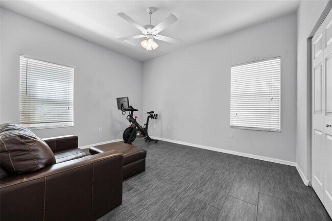 Building Photo - 5141 SW 91st Way