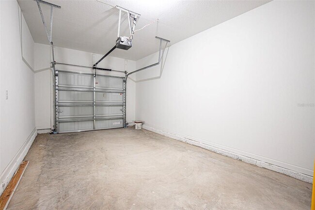 Building Photo - 373 Grand Pne Ln