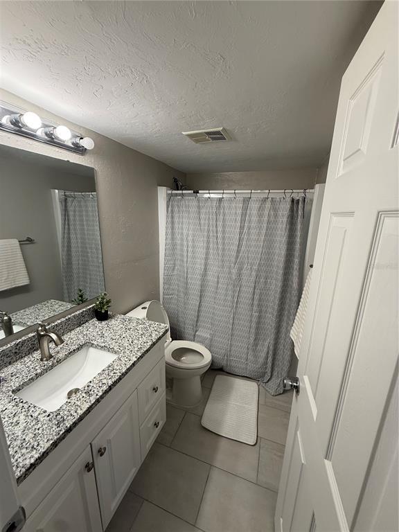 Building Photo - 4711 Santa Barbara Blvd S