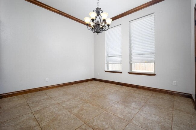 Building Photo - 2405 NW 180th St